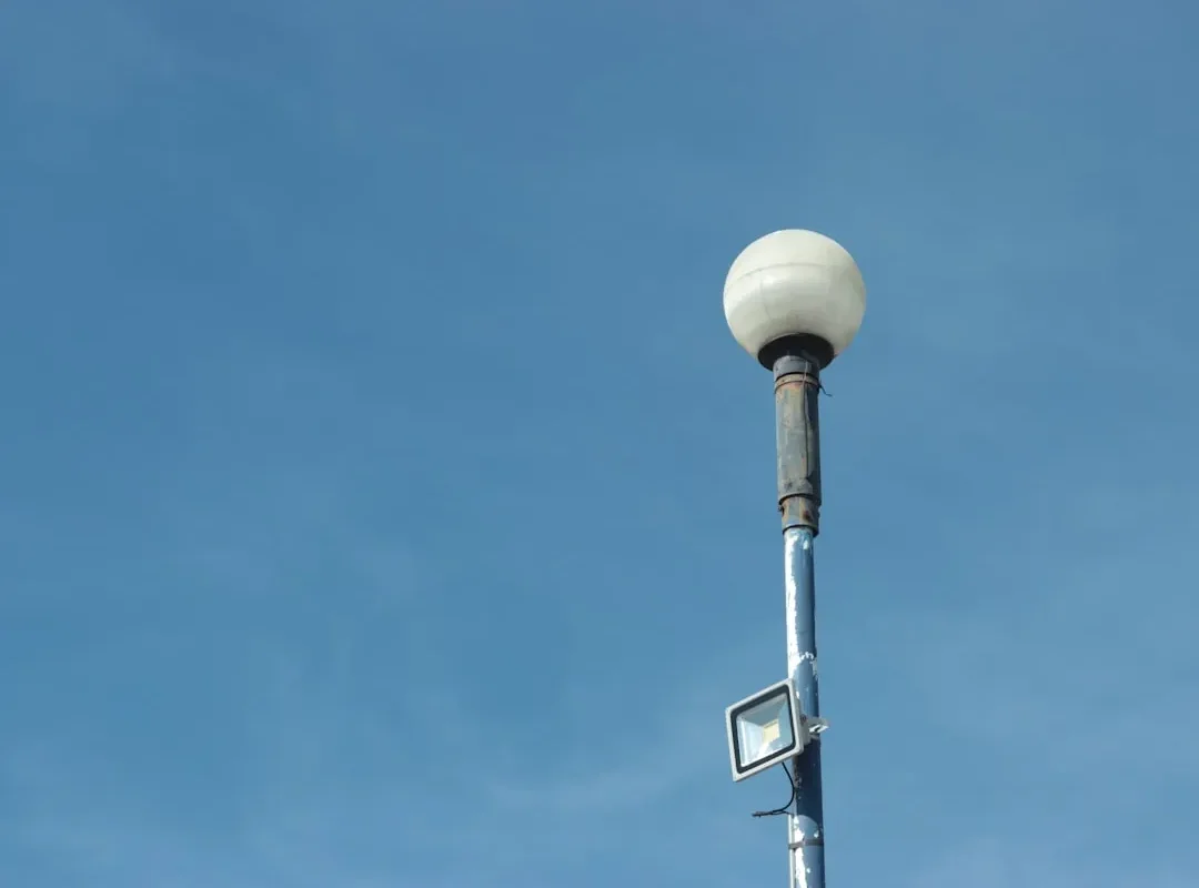 How to Stay Safe on Public Wi-Fi Networks