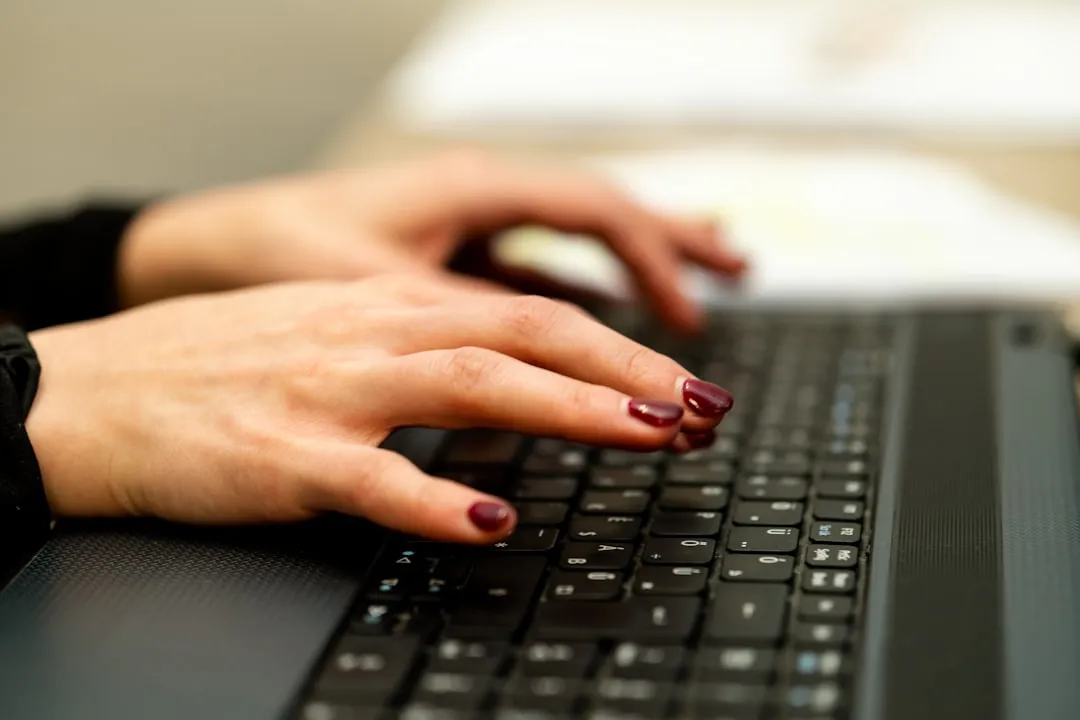 How to Use Antivirus Software to Stay Safe Online